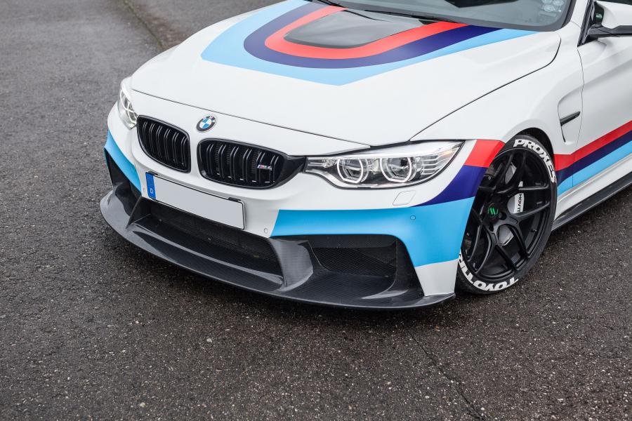 Детали экстерьера BMW M4 Coupe by CarbonFiber Dynamics 2016 года  (фото 2 из 21)